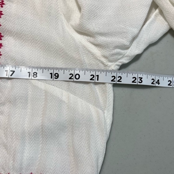 HATLEY Ivory Embroidered Tunic Top Size Large Modal Blend - Picture 15 of 16